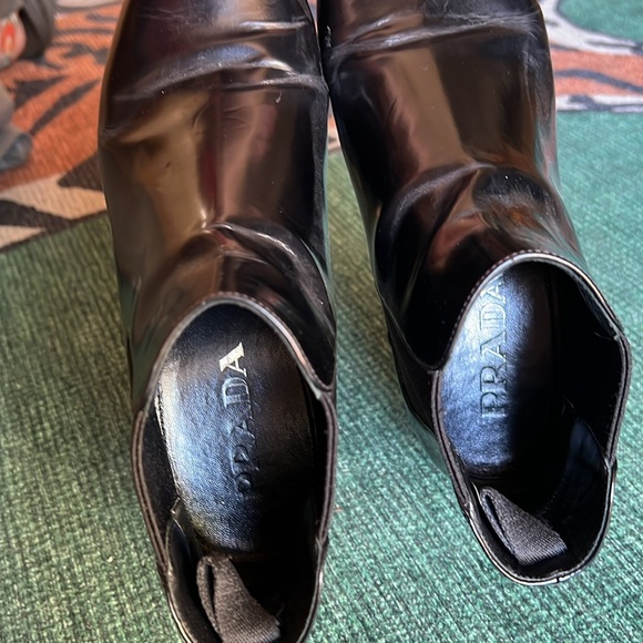 Prada patent leather booties - Picture 4 of 5